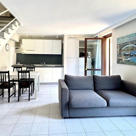 Iris 2 Lago Di Como 东戈 外观 照片